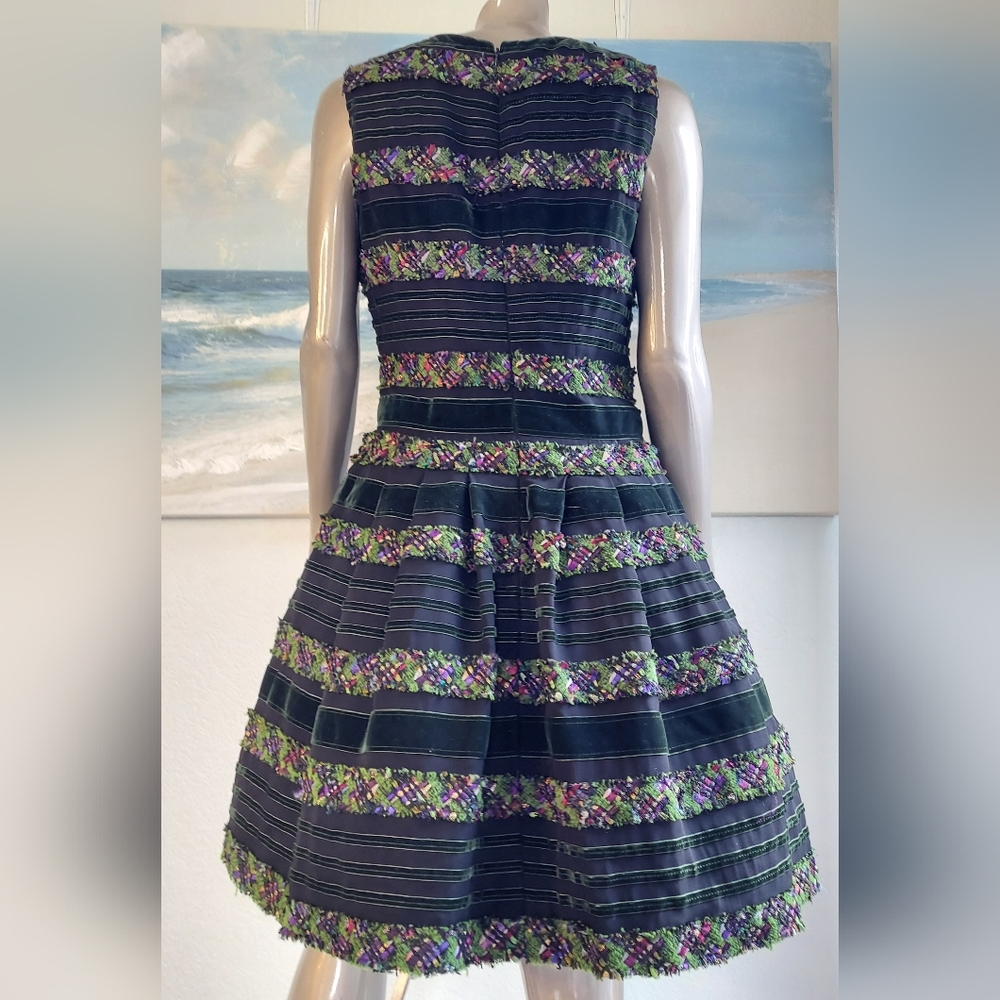 ○$4,000 OSCAR DE LA RENTA BLACK SILK VELVET BEAD EMBROID RUNWAY DRESS US 8 - Picture 7 of 11